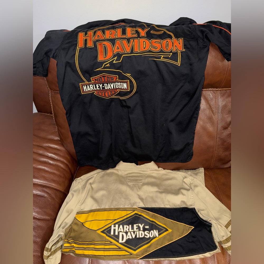 Vintage Harley-Davidson Black & Tan Short Sleeve Button Ups (2)